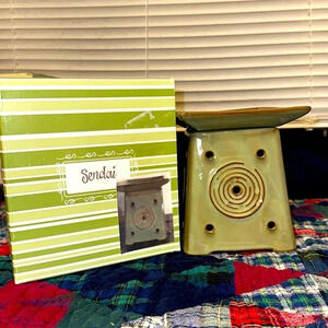 New Scentsy Home Authentic SENDAI Fragrance Wax Melt Warmer original box